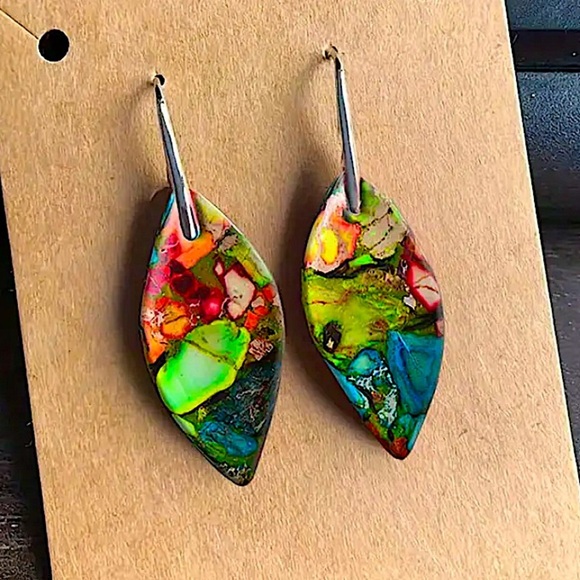 Natural Imperial Stone Leaf Dangle Earrings Boho - Picture 5 of 6